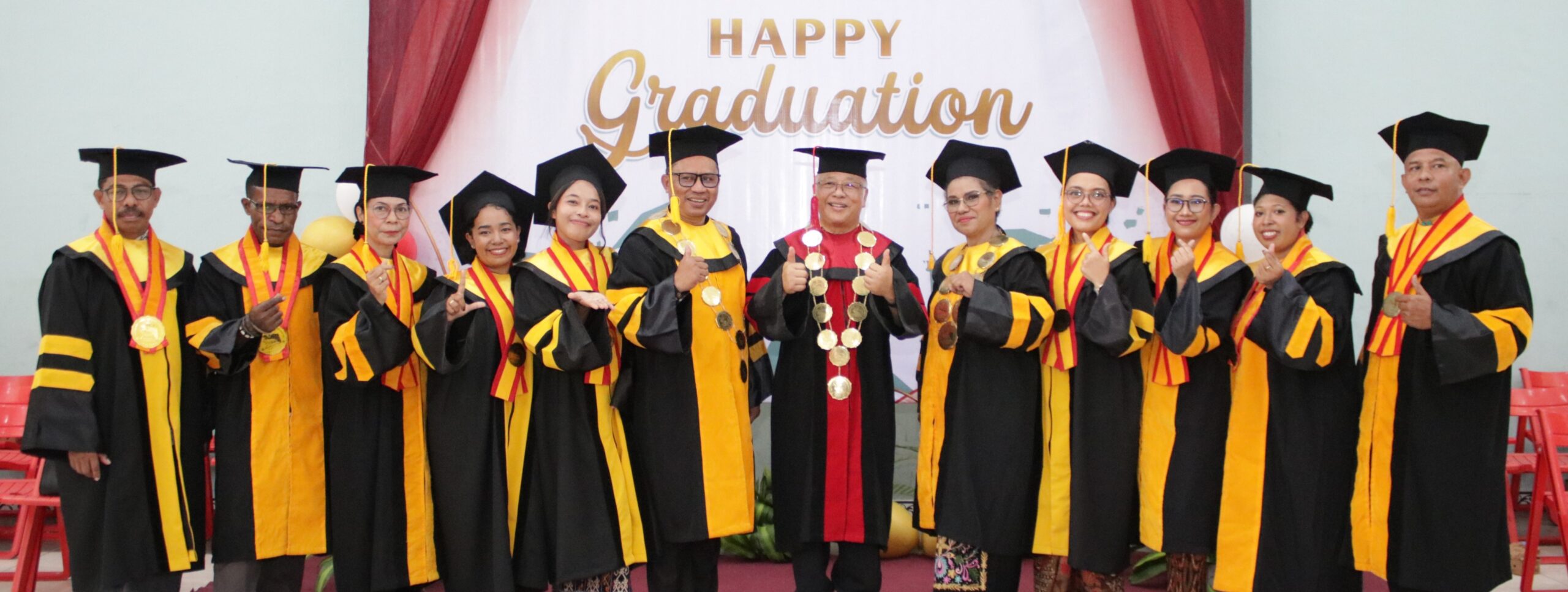 Senat Dosen Wisuda ke XVI
