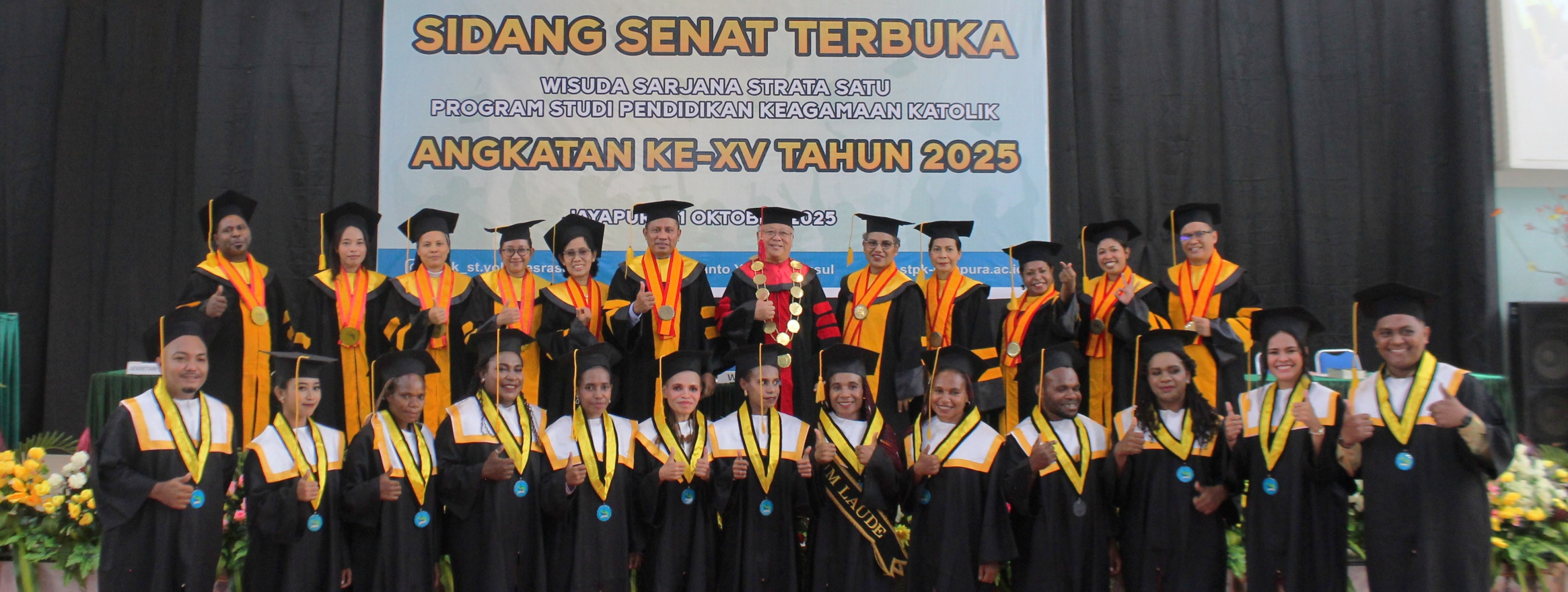 WISUDA Ke XV