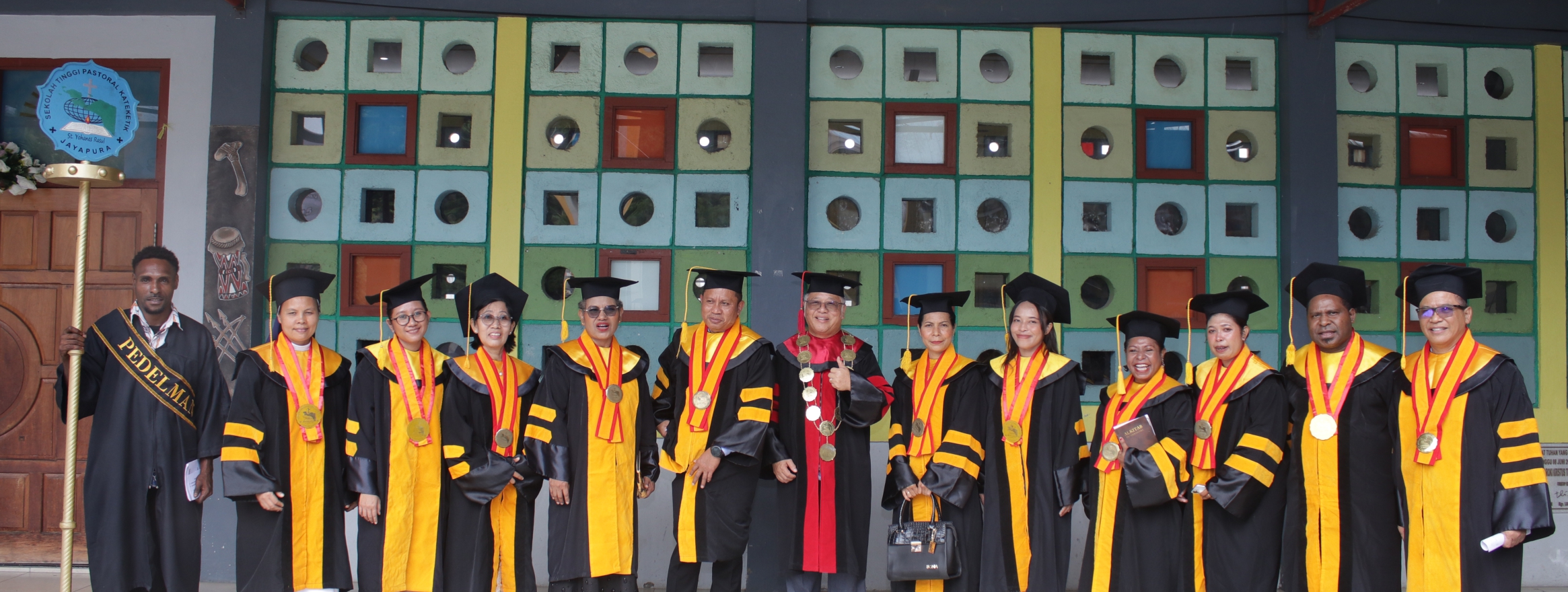 Senat Dosen Wisuda ke XV